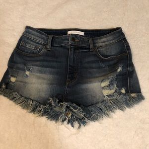 Eunina high rise shorts medium wash